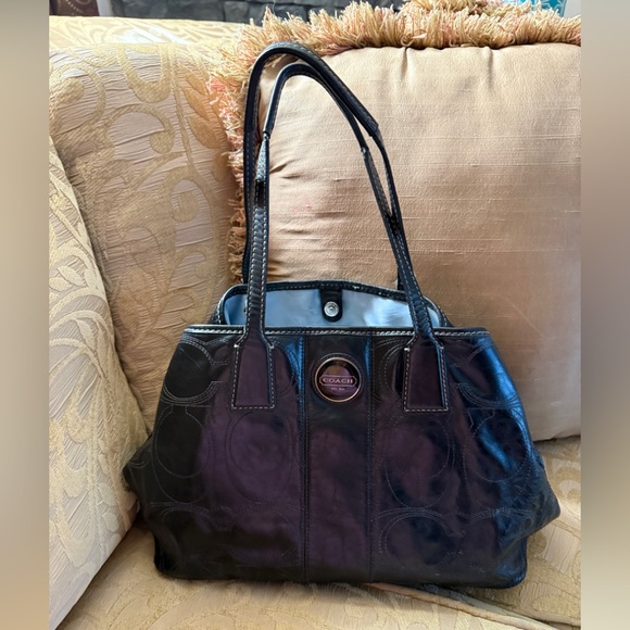 Coach Carryall F15658 Stitched C Black Logo Bag - Picture 1 of 17